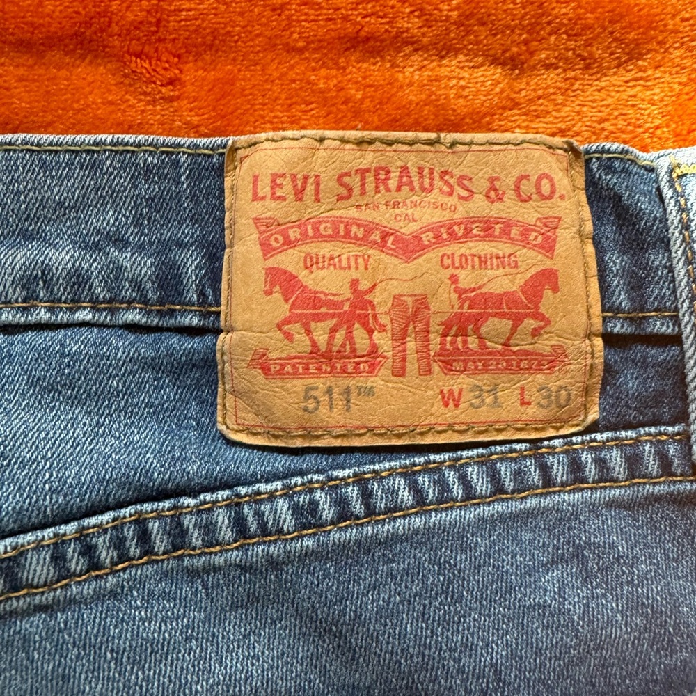 511 Blue Levi Jeans